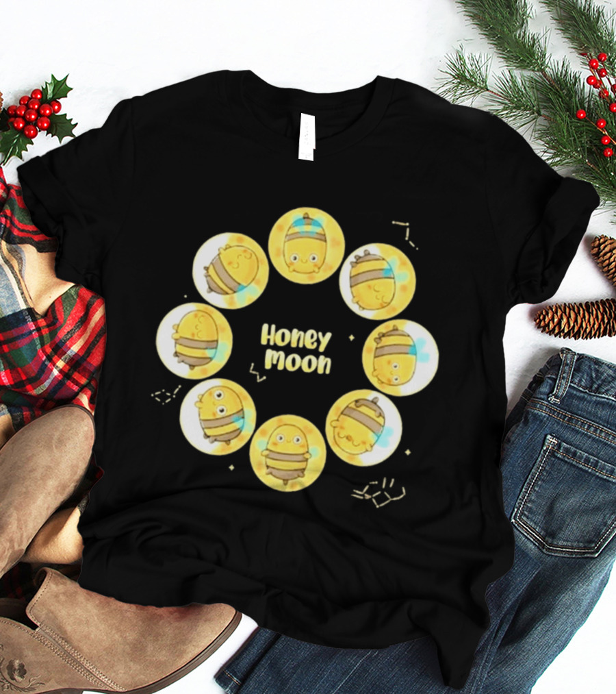 Honey Moon Bee Phases Cute Cartoon Bees In Lunar Cycle T-Shirt