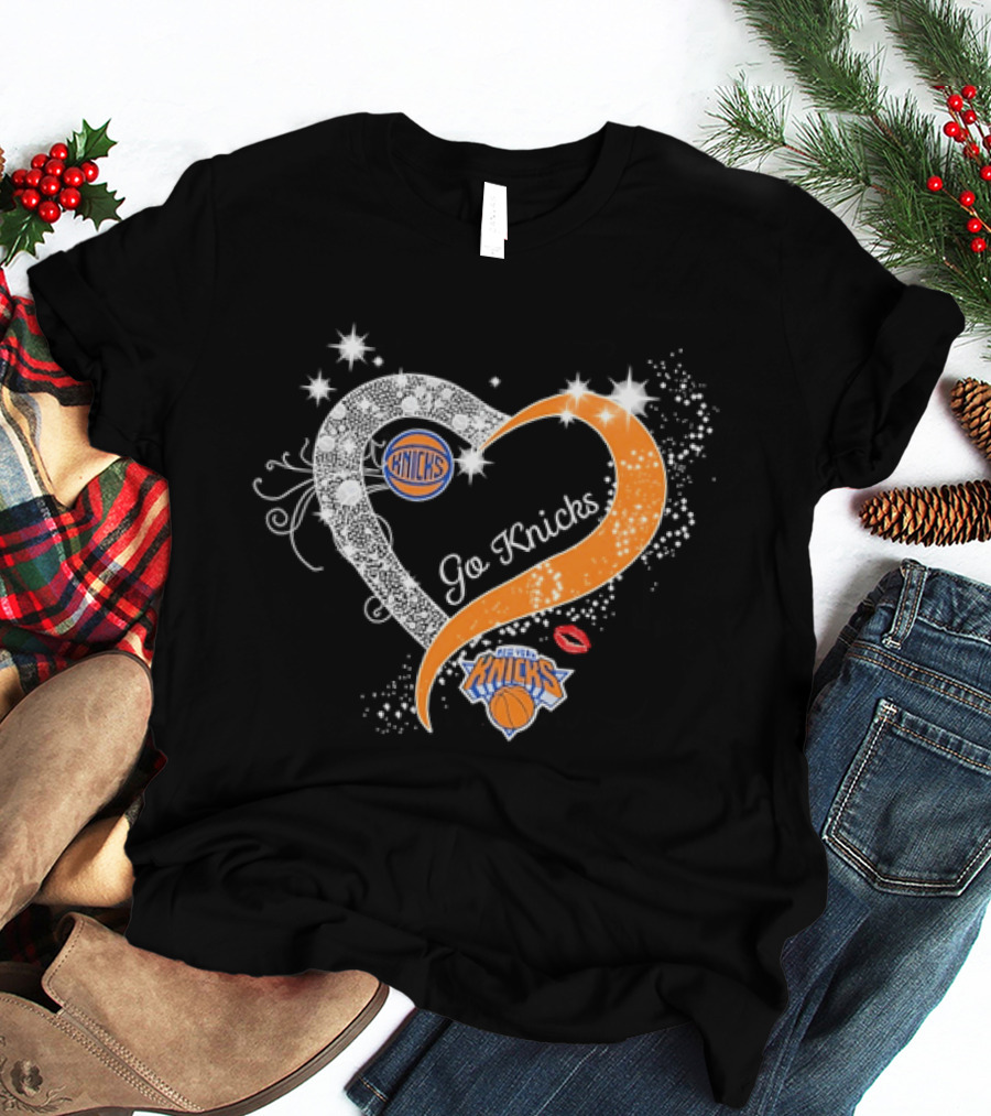 New York Knicks Heart Sparkle Go Knicks Basketball NBA Kiss T-Shirt