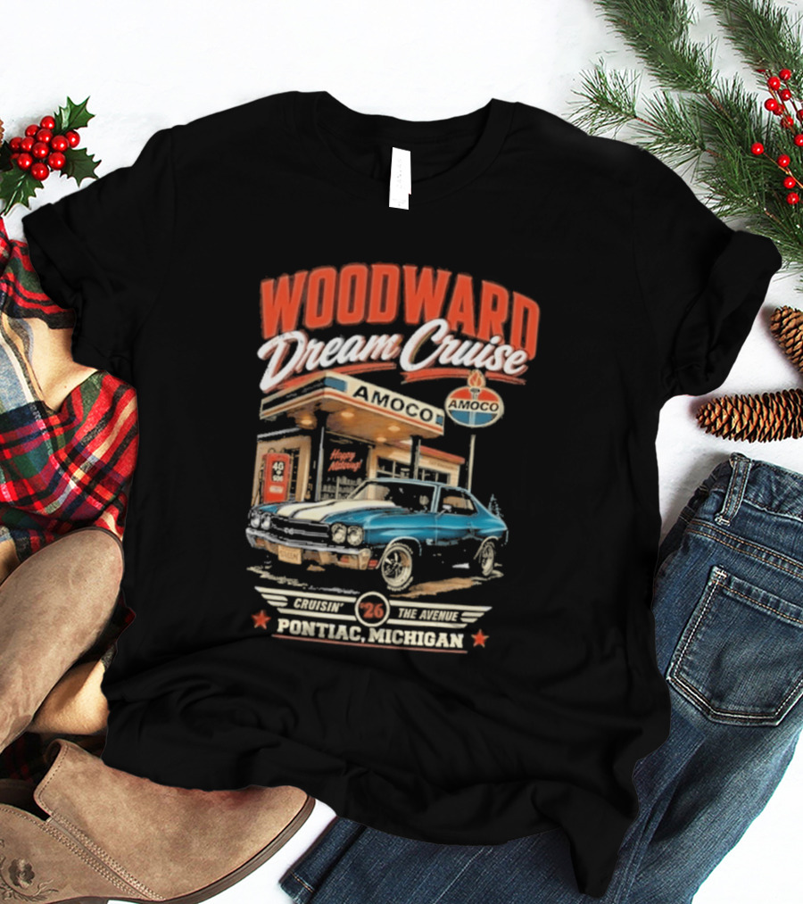 Woodward Dream Cruise Pontiac Michigan Amoco Service Station Classic Car T-Shirt