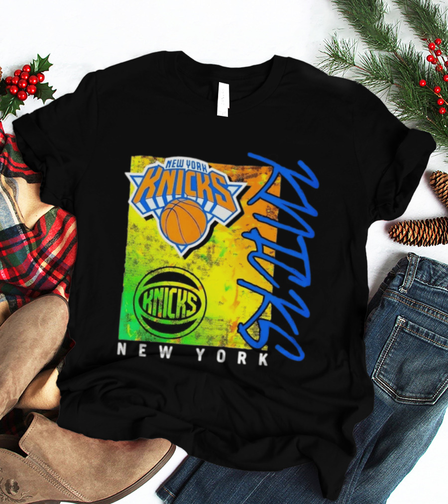 New York Knicks Basketball Team NBA Vibrant Graphic Knicks New York T-Shirt