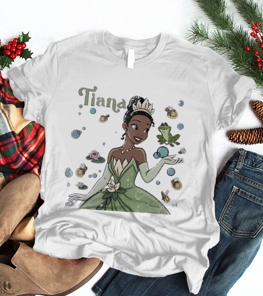 Tiana Disney Princess With Frog Fireflies And Water Lilies T-Shirt