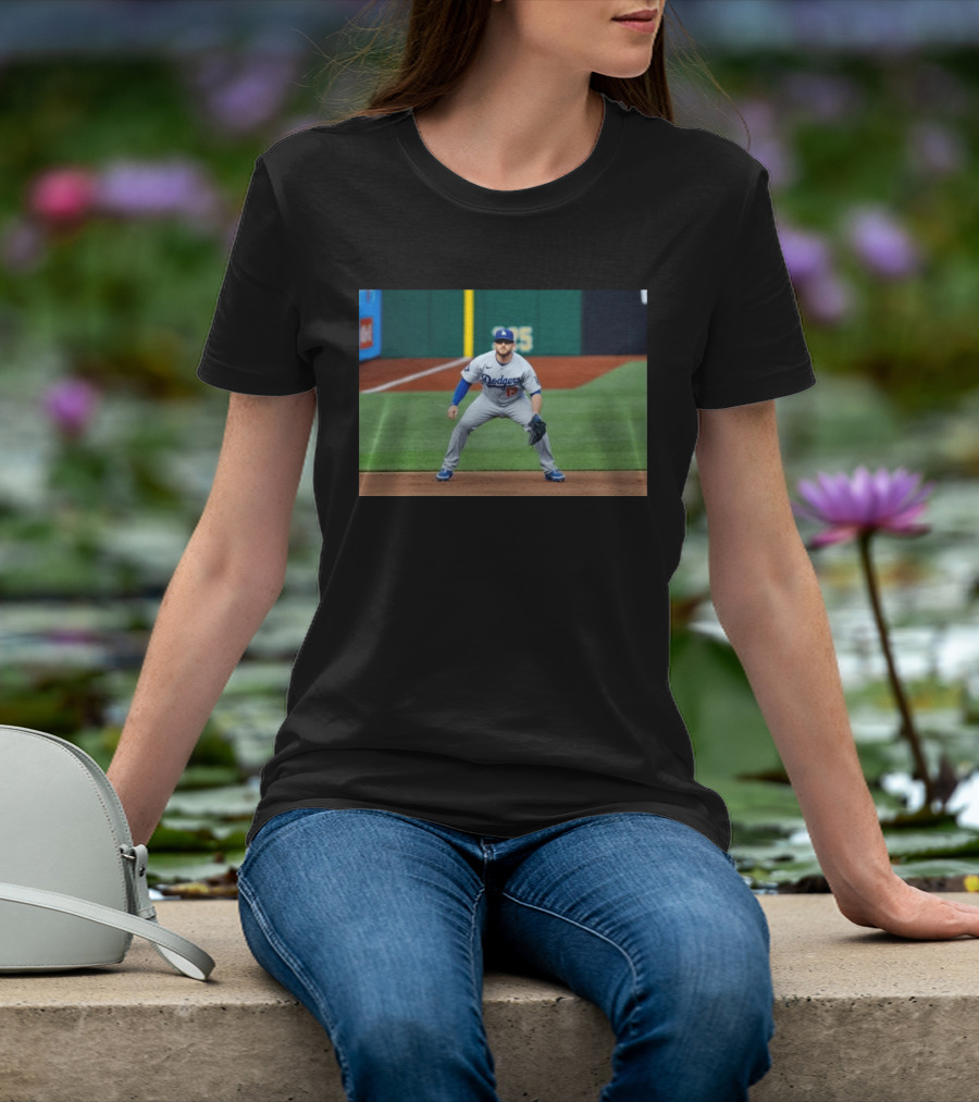 Los Angeles Dodgers Max Muncy Jersey Number 13 Third Baseman Action Shot T-Shirt