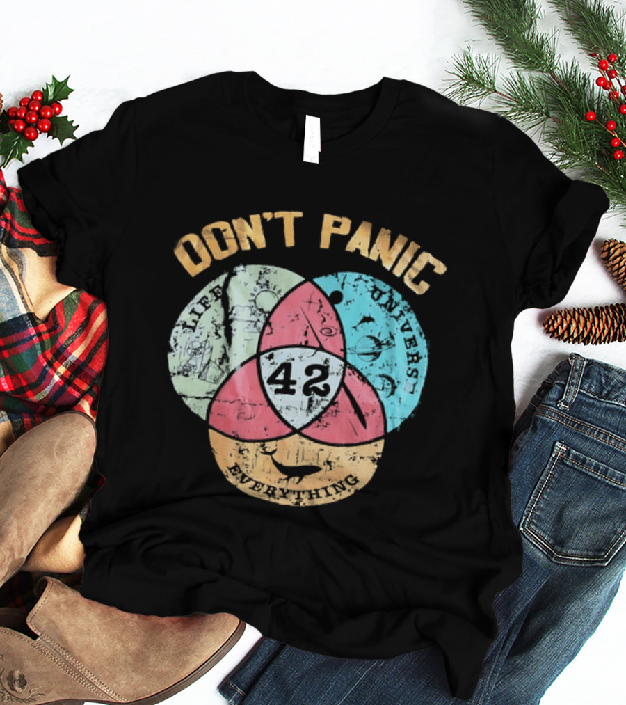 Don't Panic Life Universe Everything 42 Distressed T-Shirt