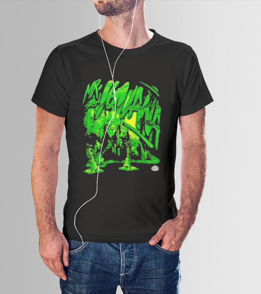 Mr Iguana AAA Lucha Libre Wrestler Crouching Masked Green Creature T-Shirt