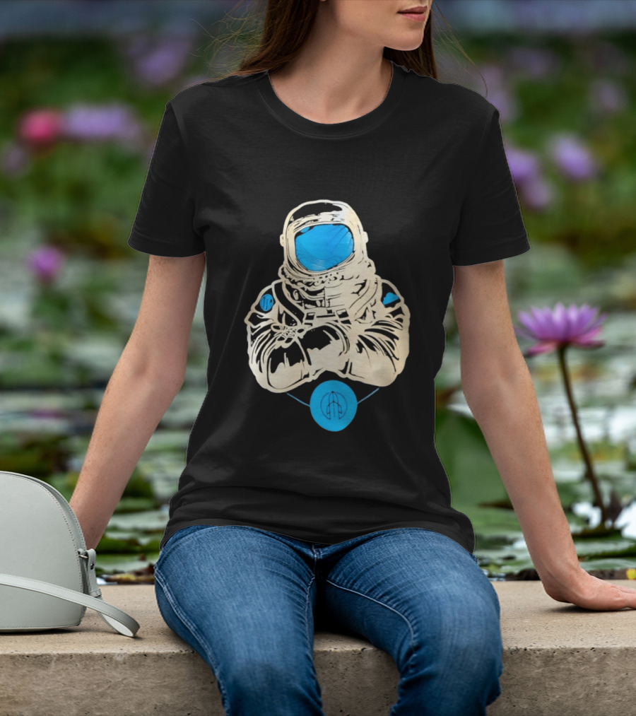 WordPress Astronaut Space Explorer Developer Iconic Space Suit Drawing T-Shirt