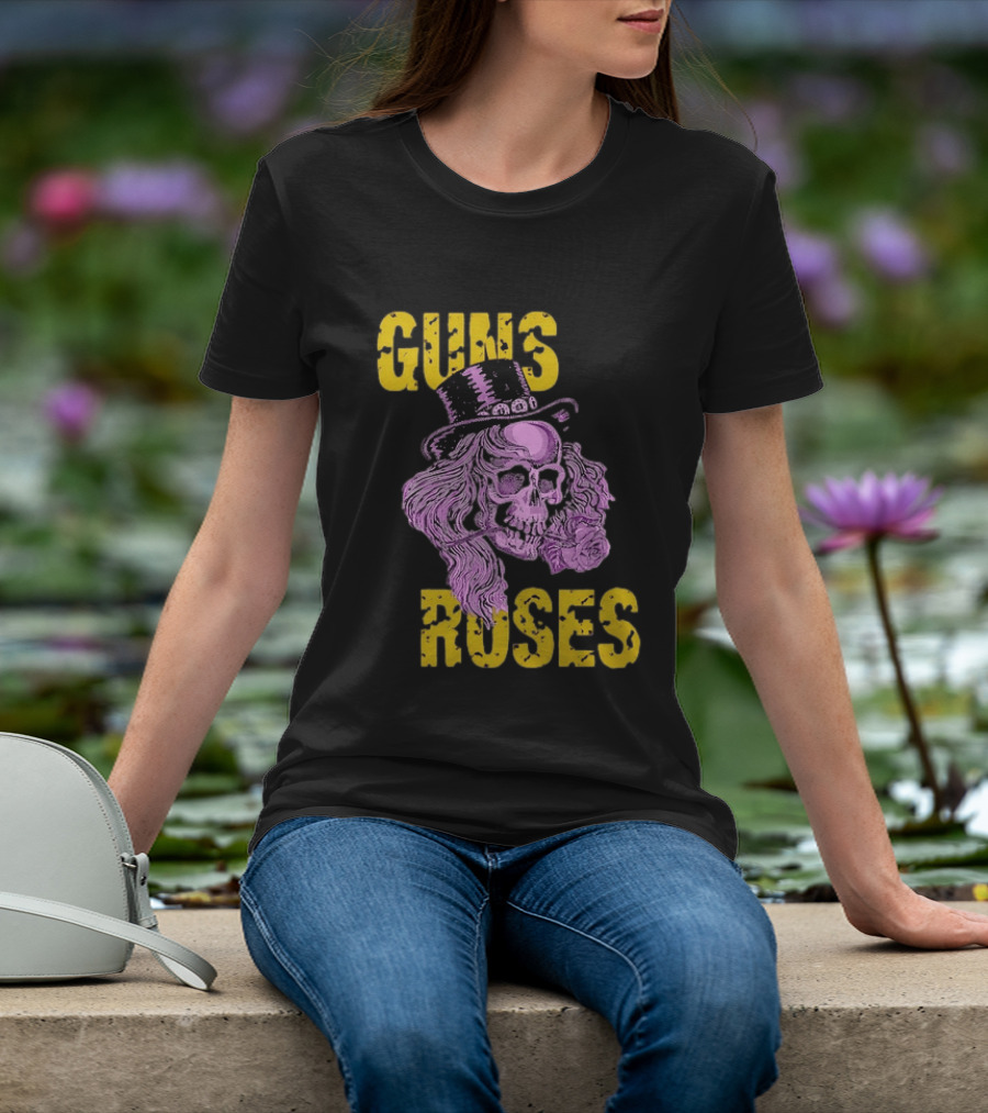 Guns N' Roses Distressed Skull With Top Hat And Roses T-Shirt