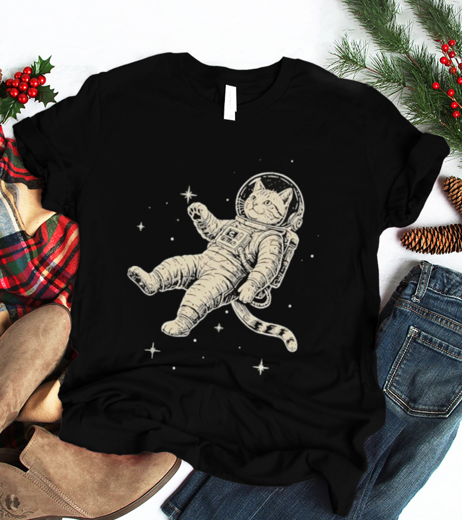 Astronaut Cat Floating In Space With Stars And Helmet T-Shirt