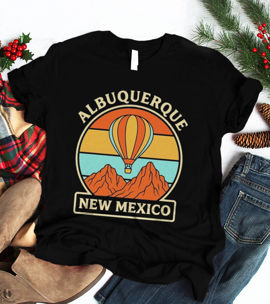 Albuquerque New Mexico Hot Air Balloon Over Mountains T-Shirt