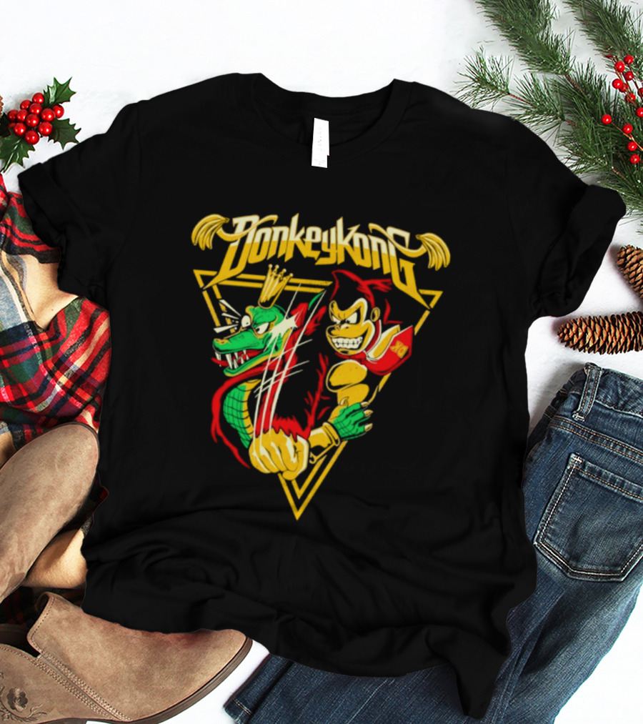 Donkey Kong Cartoon Retro Style Triangular Battle Scene T-Shirt