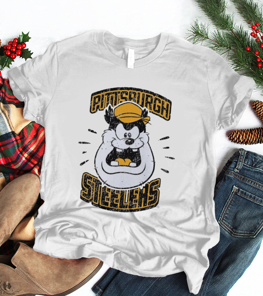 Pittsburgh Steelers Taz Distressed T-Shirt