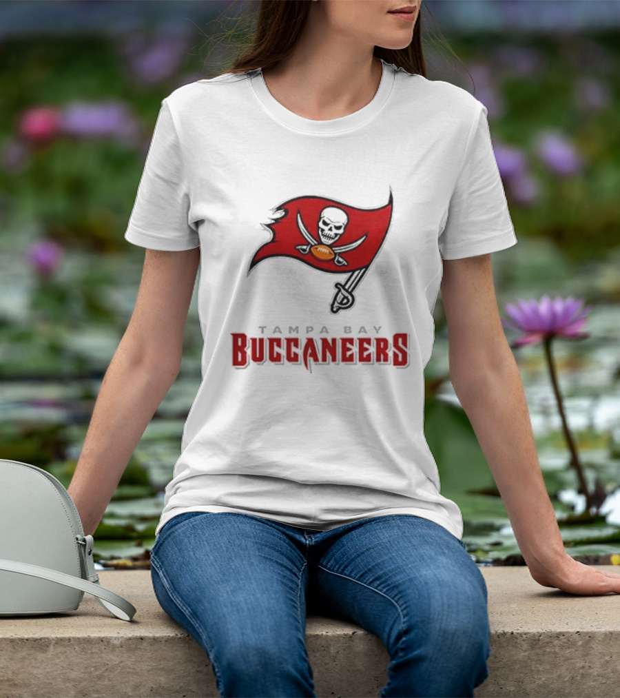 Tampa Bay Buccaneers Season Opener Skull Flag T-Shirt