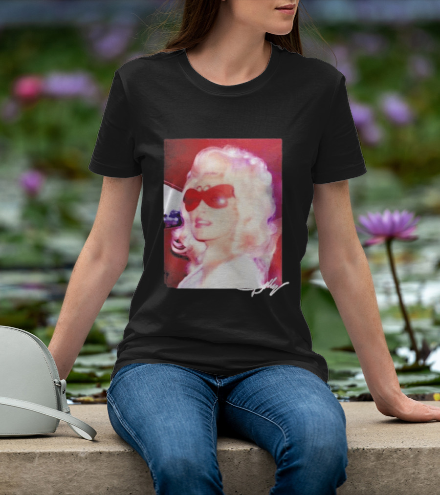 Dolly Parton Iconic Vintage Style With Red Sunglasses T-Shirt