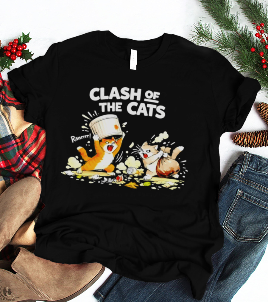 Clash Of The Cats Funny Fighting Kittens Playful Chaos T-Shirt