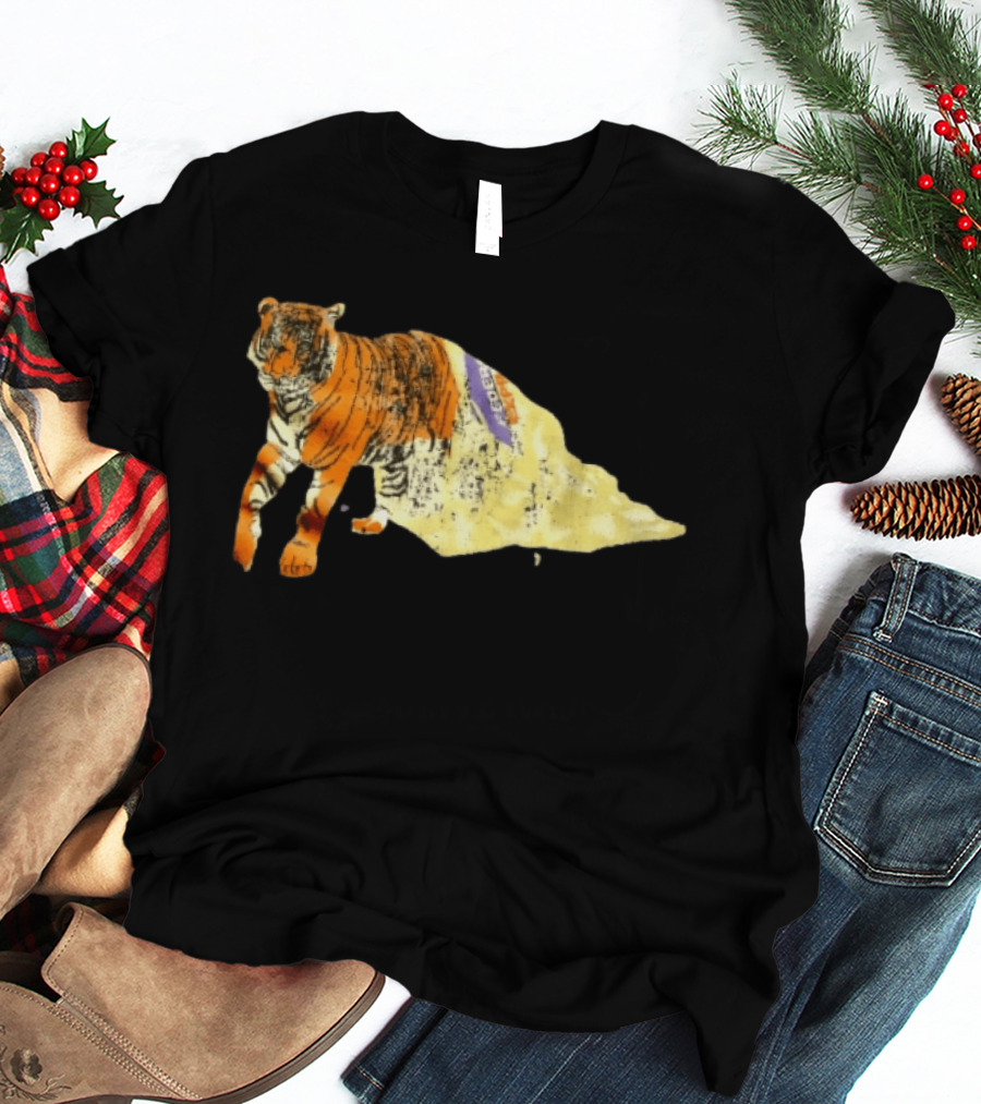 FedEx Tiger Wrapped In Distressed Envelope Packaging Vintage Aesthetic T-Shirt