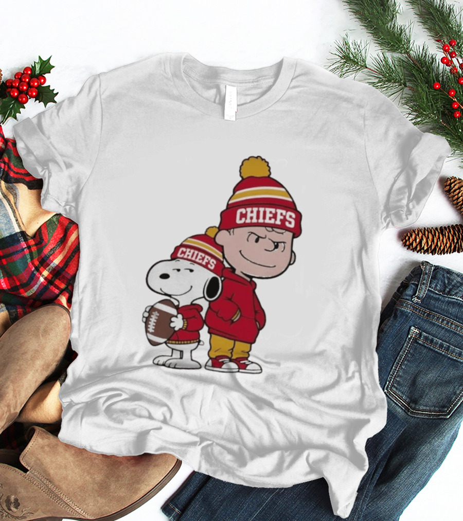 Snoopy And Charlie Brown Chiefs Football Fans Kansas City Chiefs T-Shirt