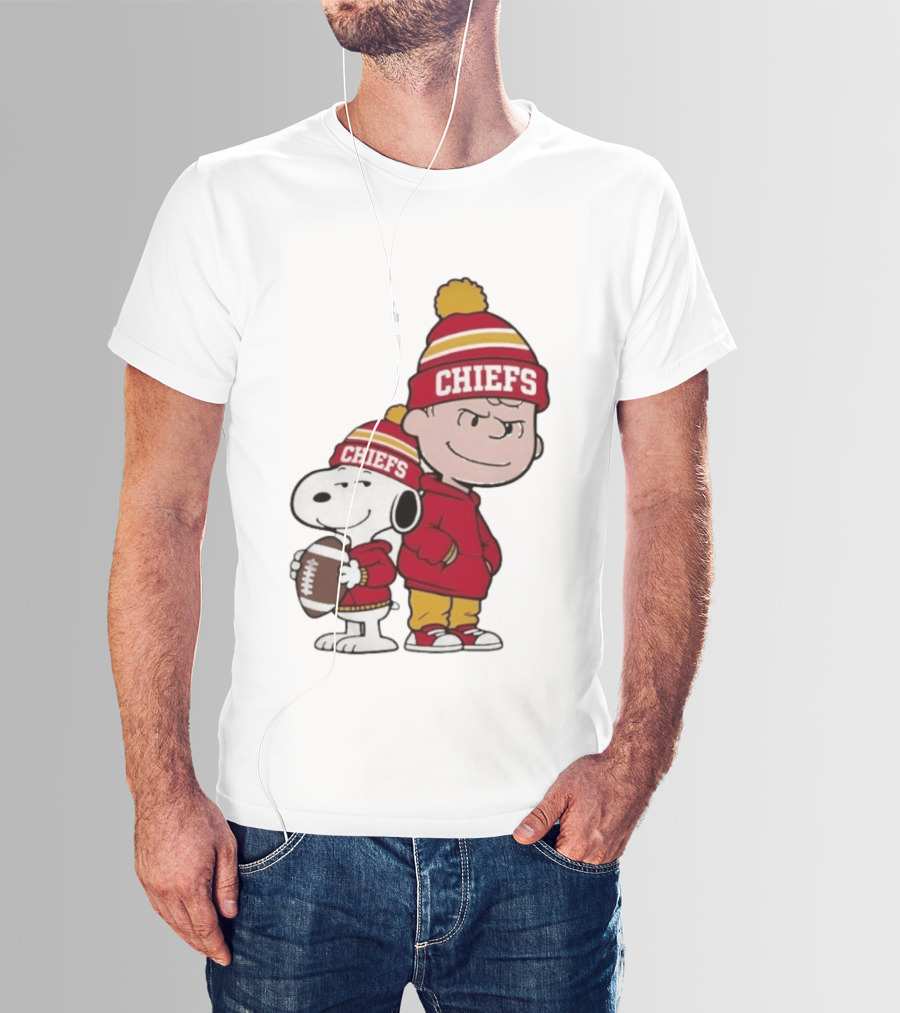 Snoopy And Charlie Brown Chiefs Football Fans Kansas City Chiefs T-Shirt