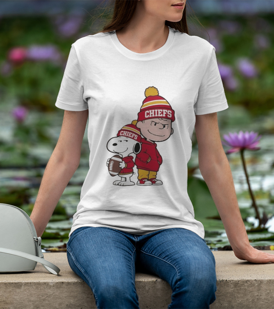 Snoopy And Charlie Brown Chiefs Football Fans Kansas City Chiefs T-Shirt