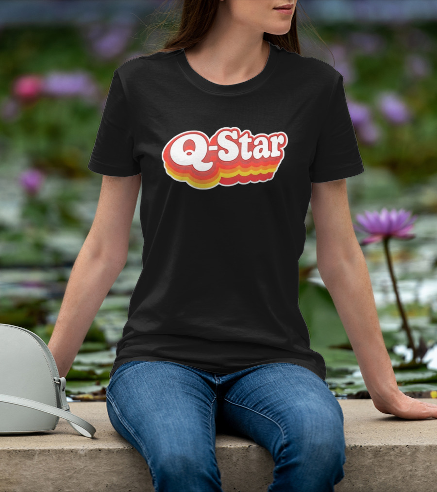 Q Star Vintage Retro Bold Font T-Shirt