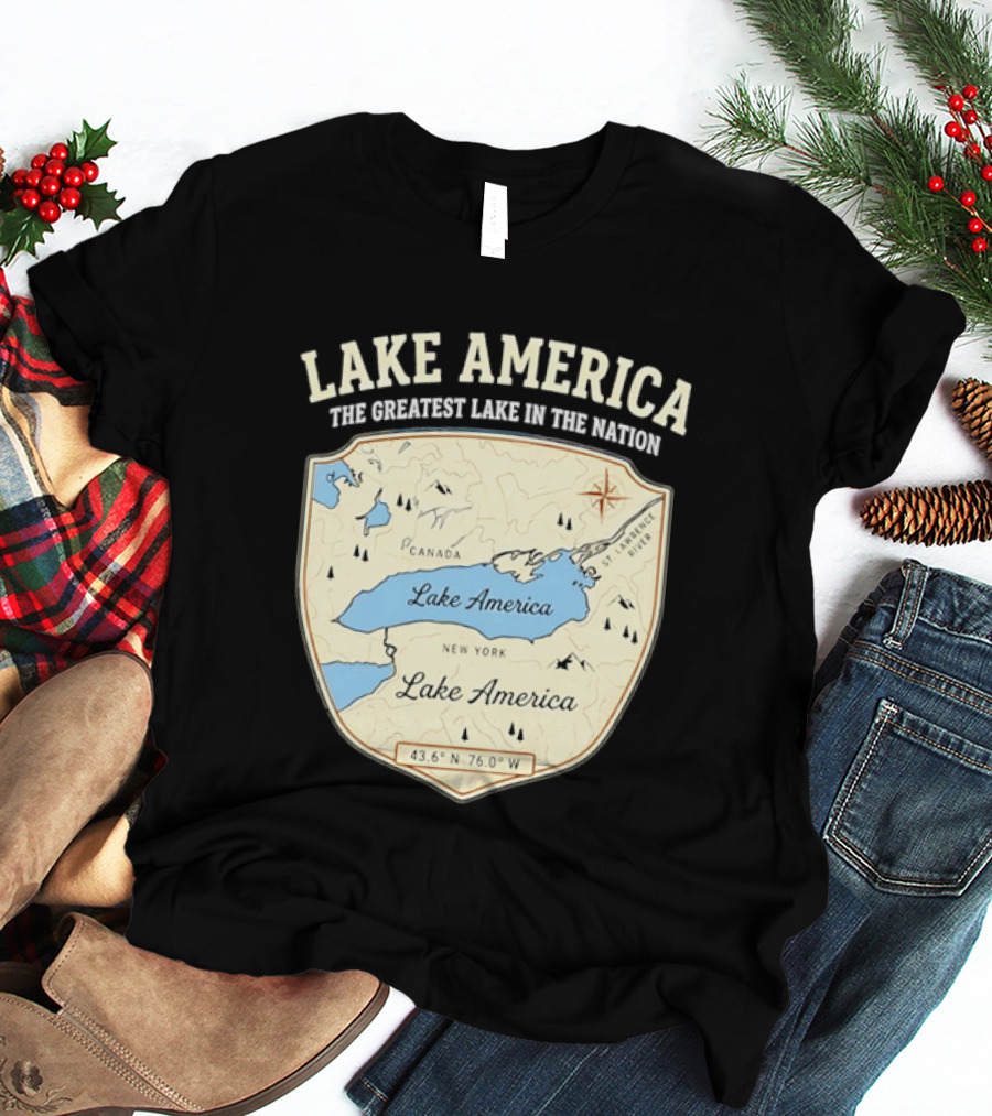 Lake America The Greatest Lake In The Nation Map Compass Cream T-Shirt