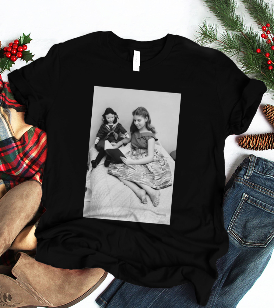 Robin Morgan Young Girl Reading With Doll Vintage Photograph T-Shirt