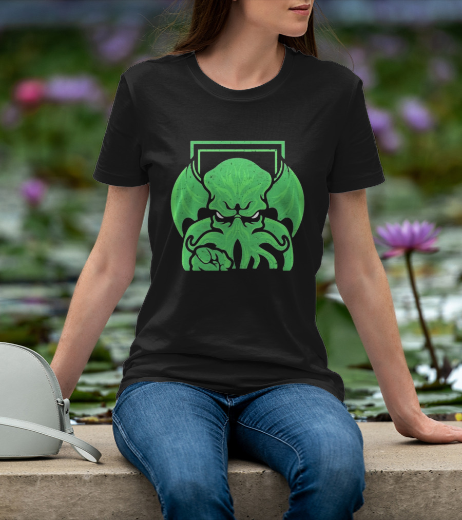 I Want Cthulhu YOU To Obey Commanding Green Creature T-Shirt