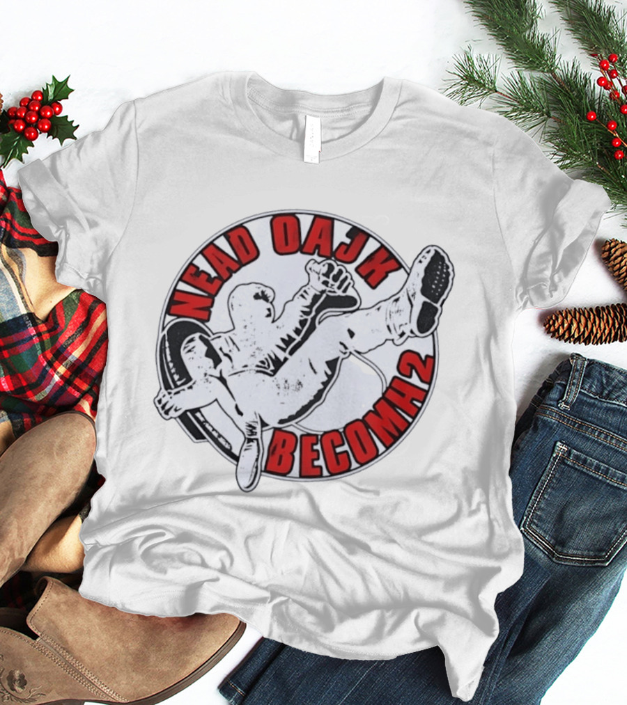 Nead Oajk Becomh2 Fighter Kick Circle T-Shirt