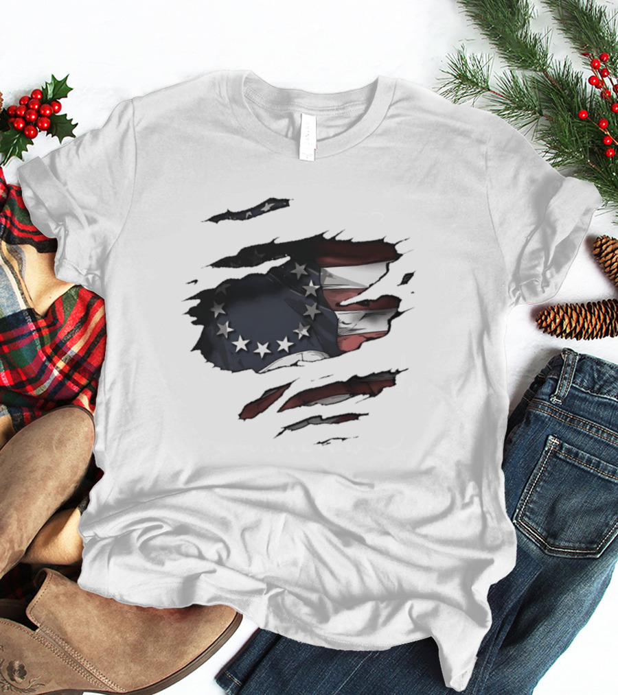 Betsy Ross American Flag Vintage Ripped Effect Patriotic T-Shirt