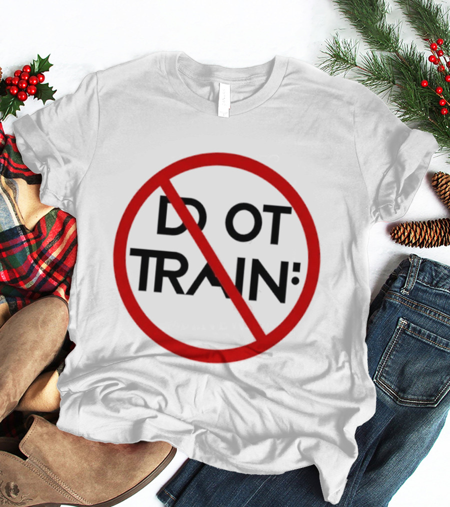 Do Not Train AI Artificial Intelligence Warning T-Shirt