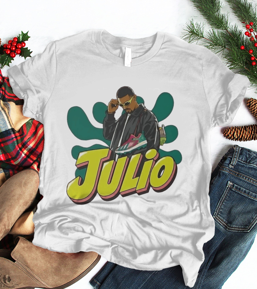 Julio Cool Streetwear Style With Trendy Sneakers T-Shirt