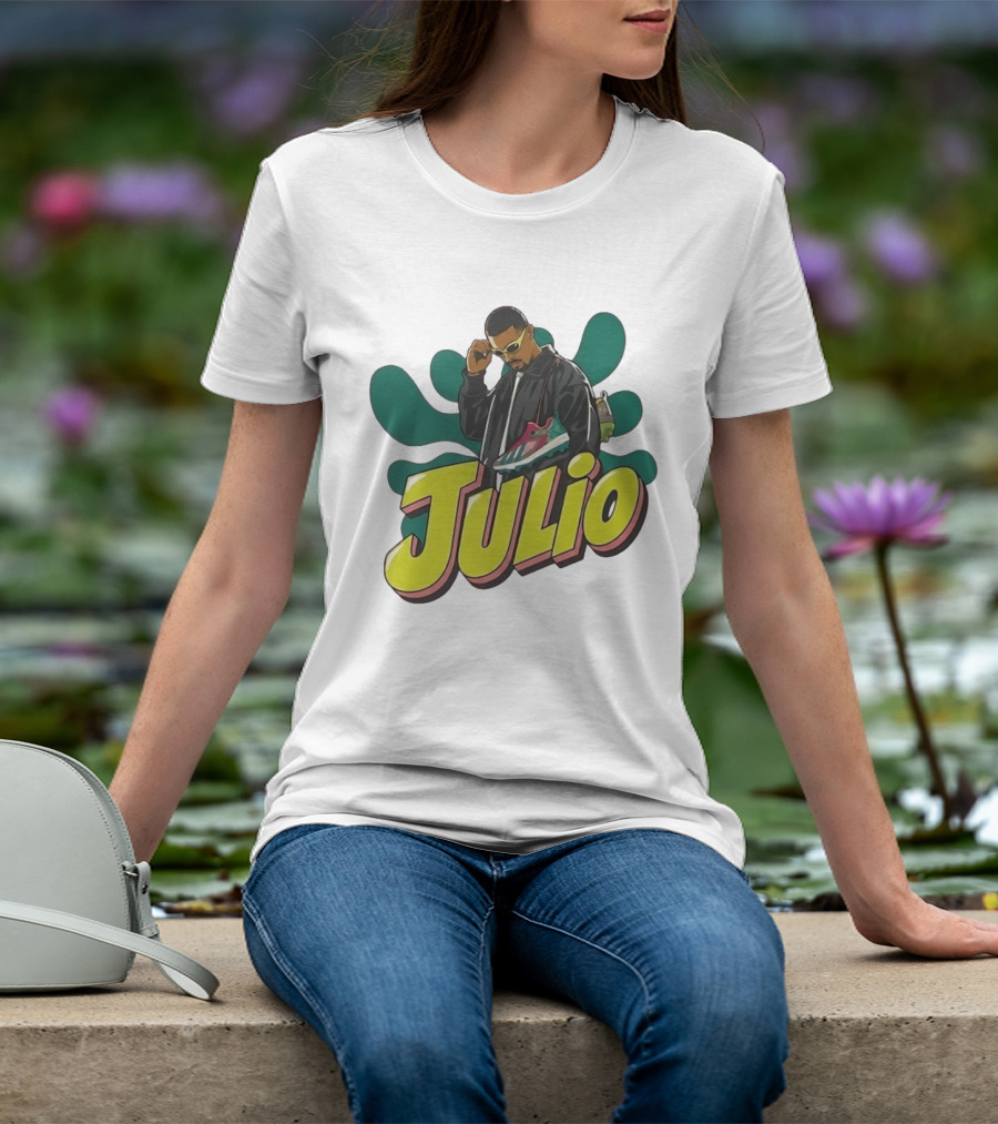 Julio Cool Streetwear Style With Trendy Sneakers T-Shirt
