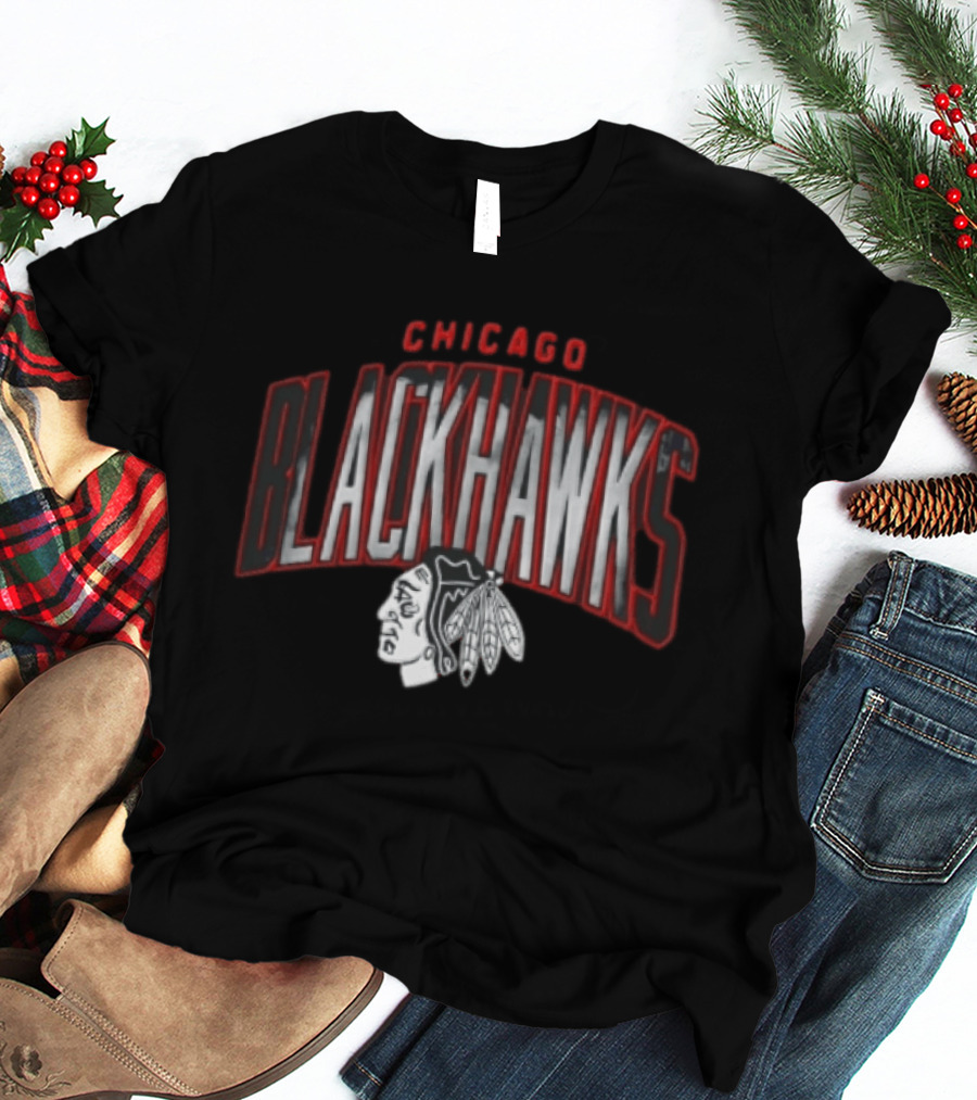 Chicago Blackhawks NHL Arched Smoky Monochrome T-Shirt