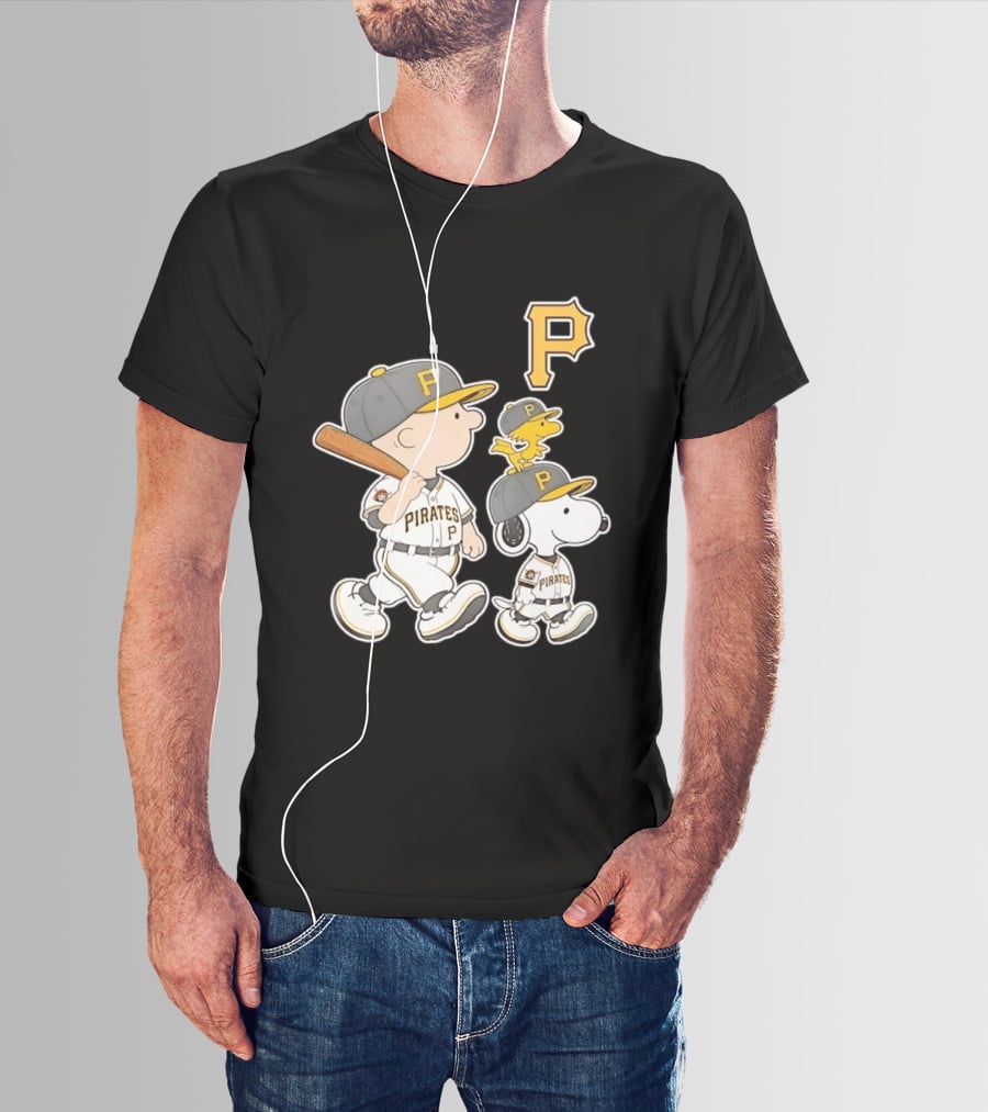 Woodstock Snoopy Charlie Brown Pittsburgh Pirates Baseball P T-Shirt