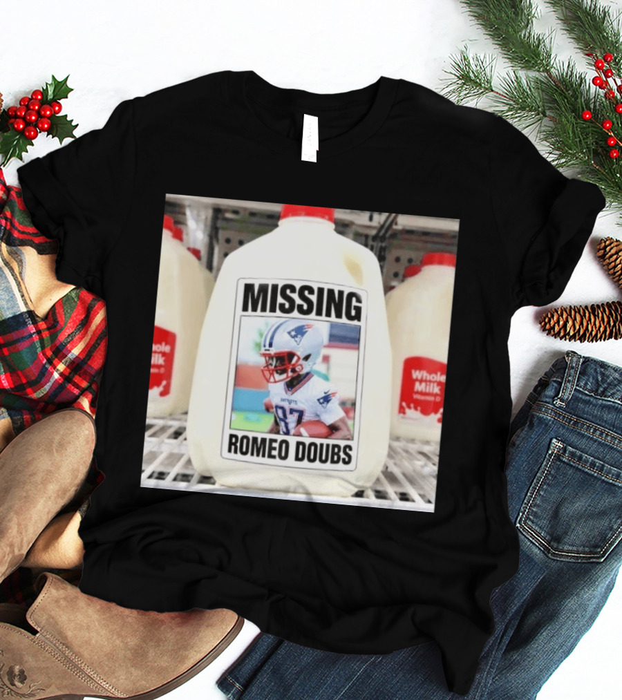 Missing Romeo Doubs Football Milk Carton With Patriots Helmet Image T-Shirt