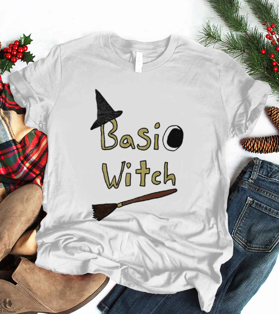 Basic Witch Halloween Witch Hat Broomstick T-Shirt