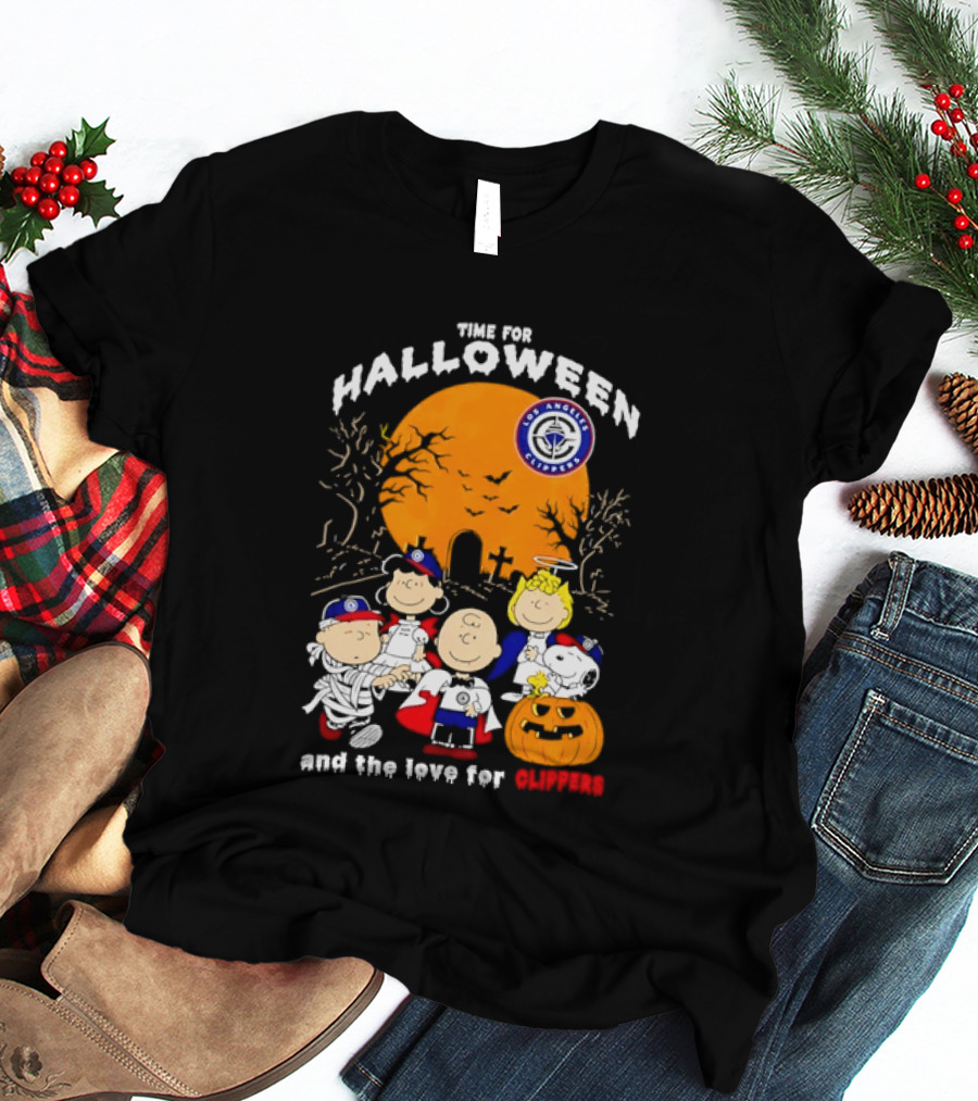 Peanuts Gang Time For Halloween Los Angeles Clippers Pumpkin Fun T-Shirt