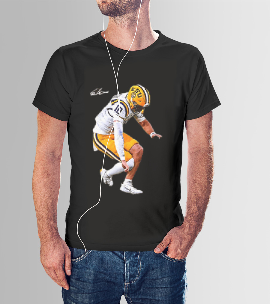 Garrett Nussmeier LSU Tigers Football Quarterback Action Play T-Shirt