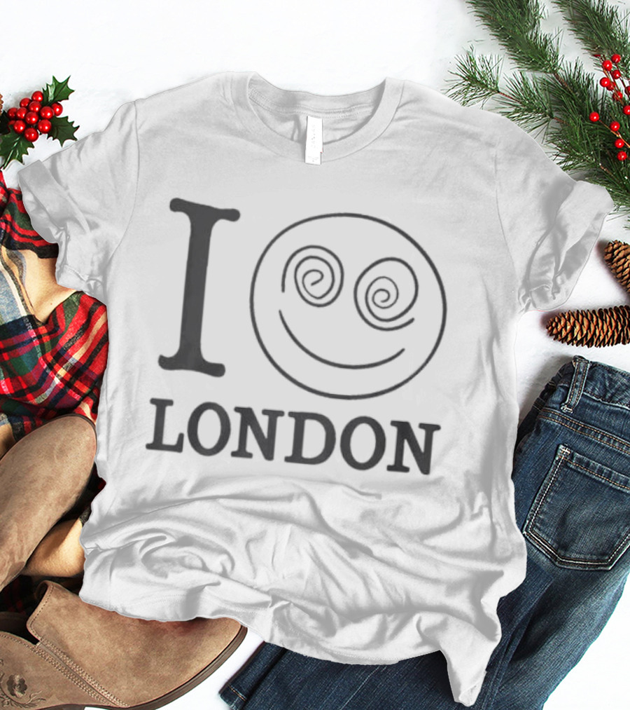 I Love London Whimsical Smile Icon 2026 T-Shirt