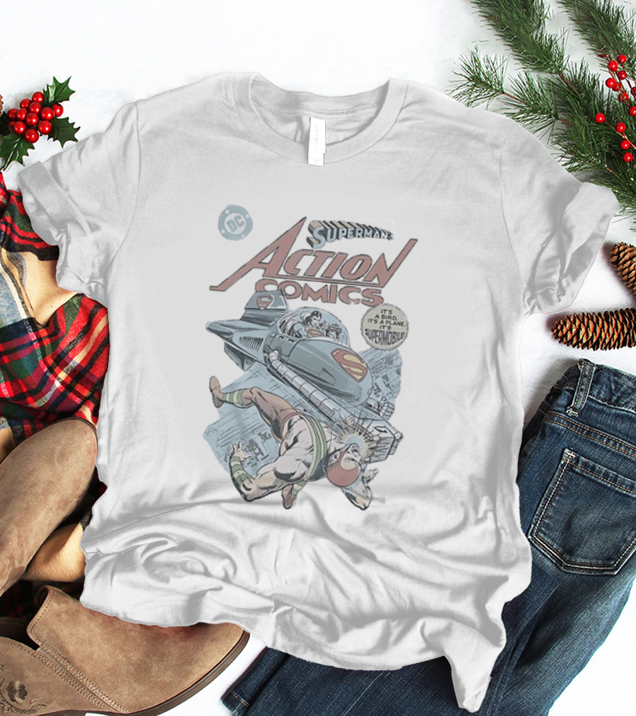 Superman's Action Comics No 461 It's A Bird It's A Plane It's The Supermobile DC T-Shirt