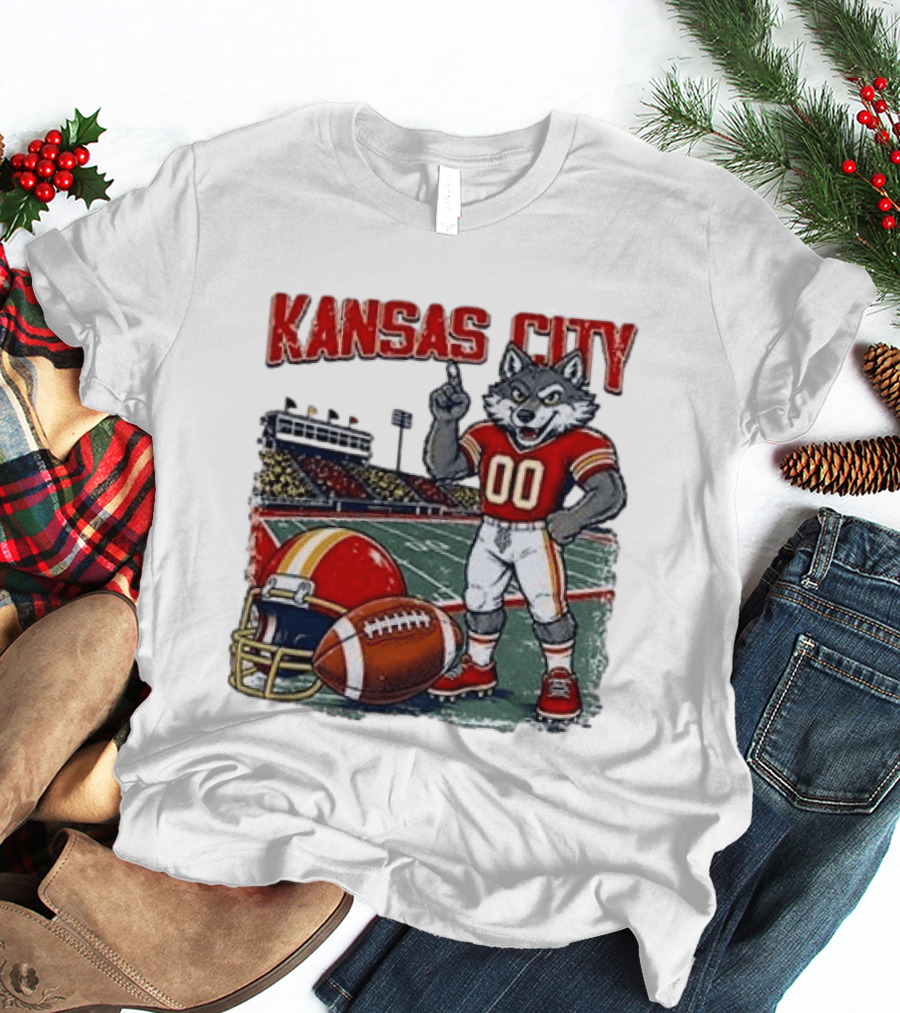 Kansas City Chiefs Wolf Mascot Football Stadium Scene T-Shirt