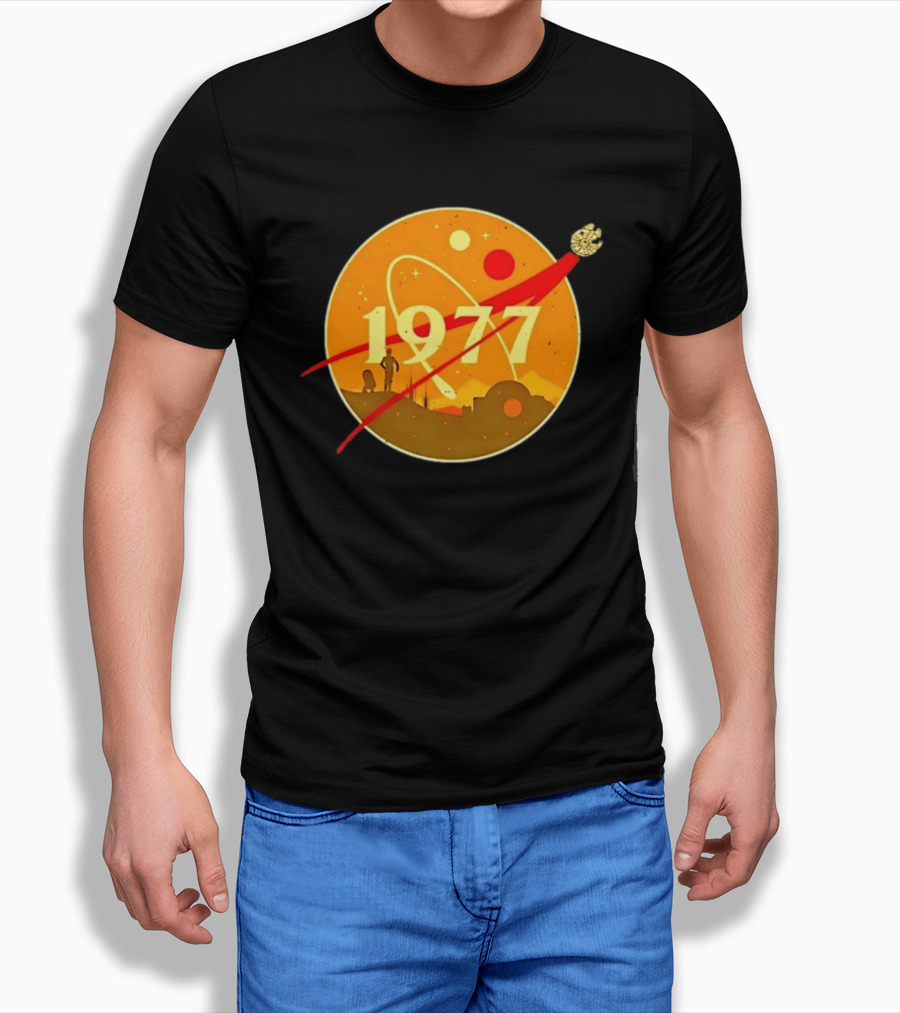 Star Wars 1977 Millennium Falcon Space Desert Silhouette Planetary Orbit T-Shirt