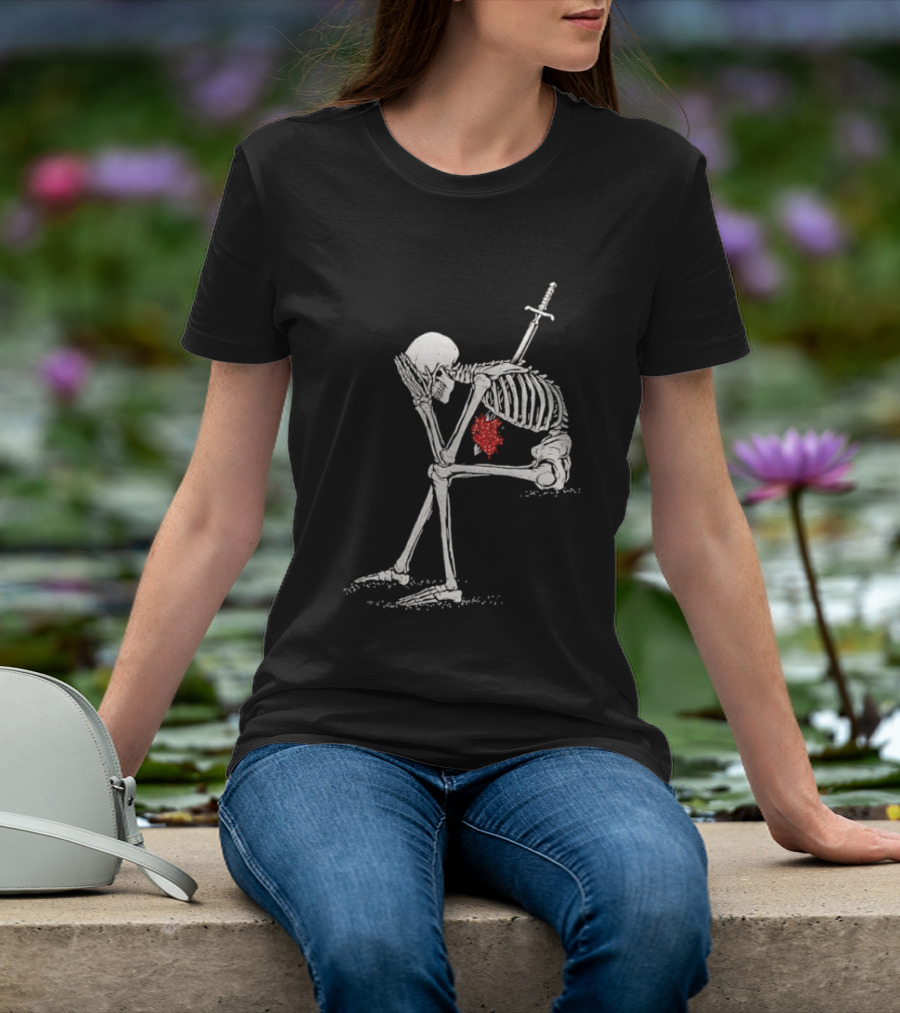 Sad Skeleton With Sword And Bleeding Heart Drawing T-Shirt
