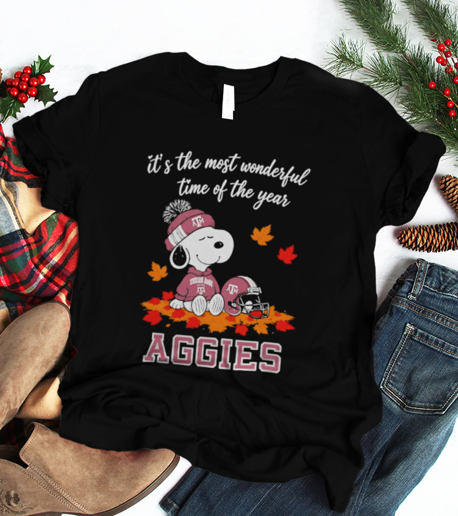 Snoopy It's The Most Wonderful Time Of The Year Texas A&M Aggies Autumn Leaves T-Shirt