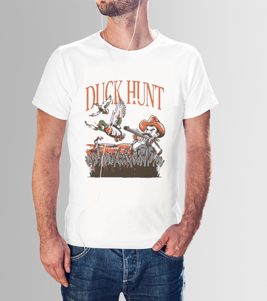 Duck Hunt Hunter Wildlife Outdoors Vintage Cowboy Shooting Scene T-Shirt