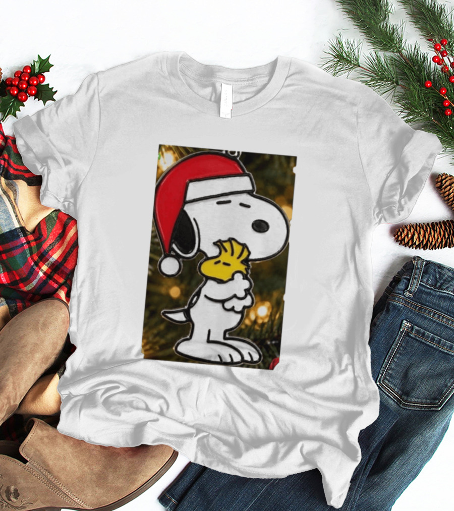 Snoopy Woodstock Christmas Hugging Best Holiday Gift Peanuts T-Shirt