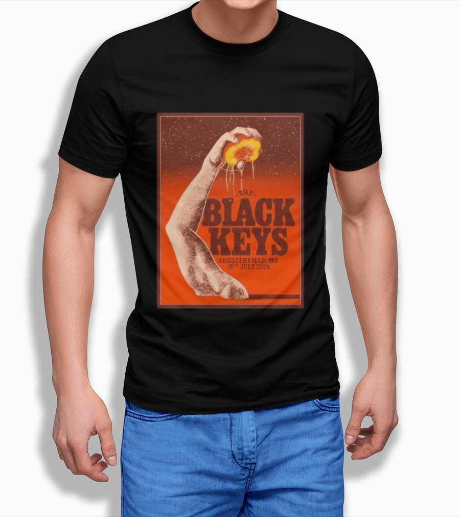 The Black Keys Chesterfield MO July 19 2026 Concert Vintage Hand Holding Peach T-Shirt