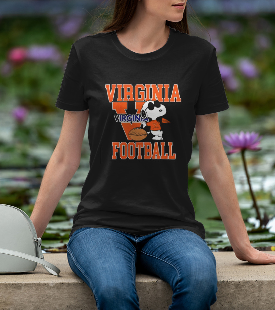 Virginia Cavaliers Football Snoopy Go Hoos T-Shirt