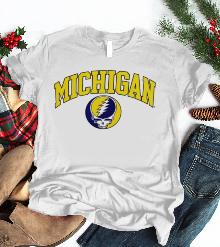 Michigan Wolverines Grateful Dead 2026 Collaboration Lightning Skull T-Shirt
