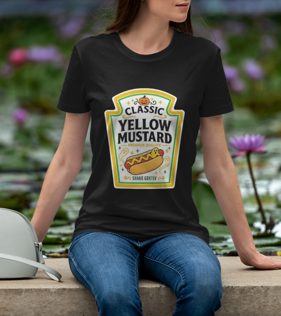 Classic Yellow Mustard Premium Quality Halloween Hot Dog Shake Gently T-Shirt