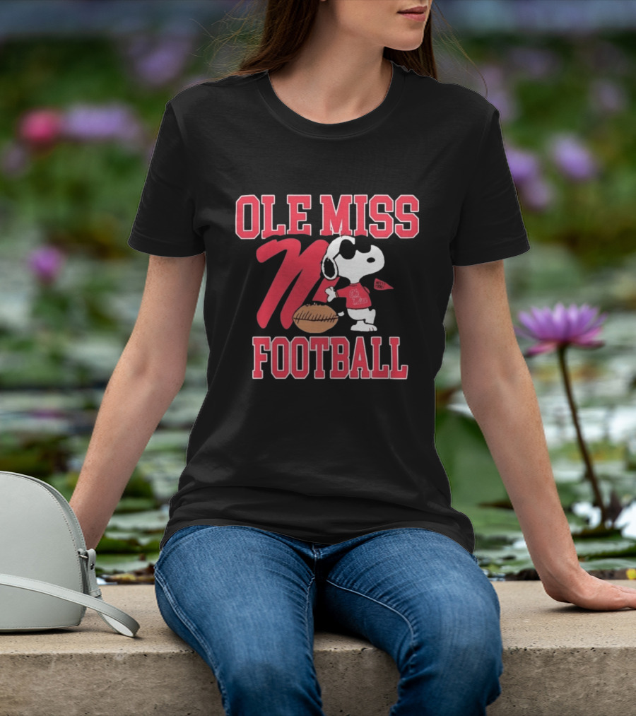 Ole Miss Football Snoopy Hotty Toddy Peanuts T-Shirt