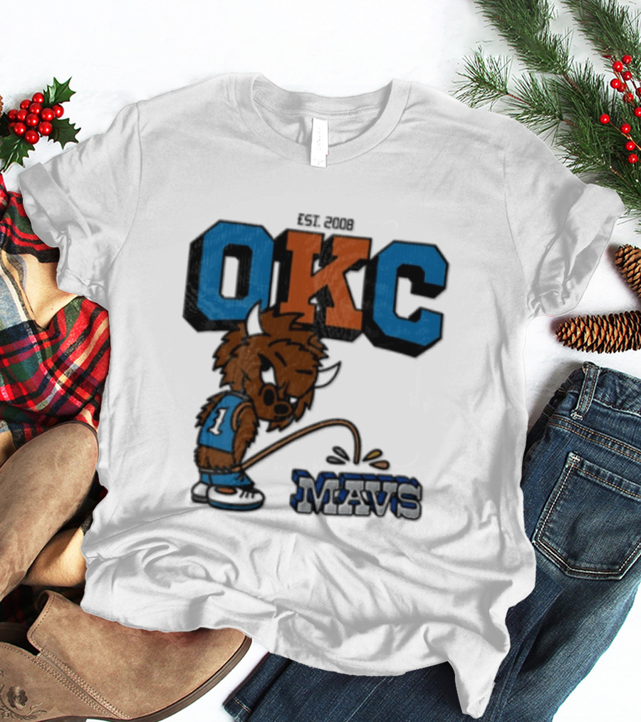 Oklahoma City Thunder Rumble On Dallas Mavericks Mavs Rivalry T-Shirt